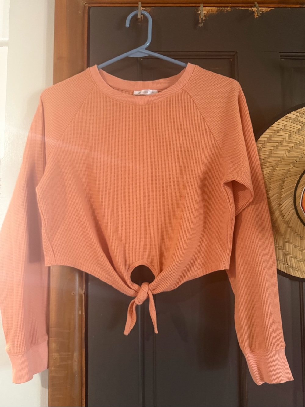 Cupshe Coral Waffle-Knit Tie-Front Cropped Sweatshirt